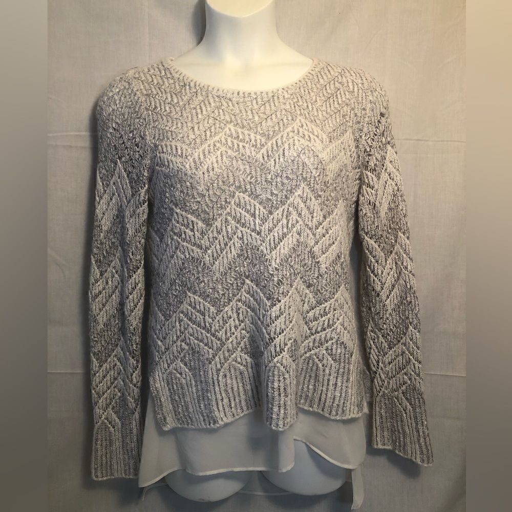Lucky Brand Silver Metallic Chevron print knit sweater with Chiffon hem. XL.